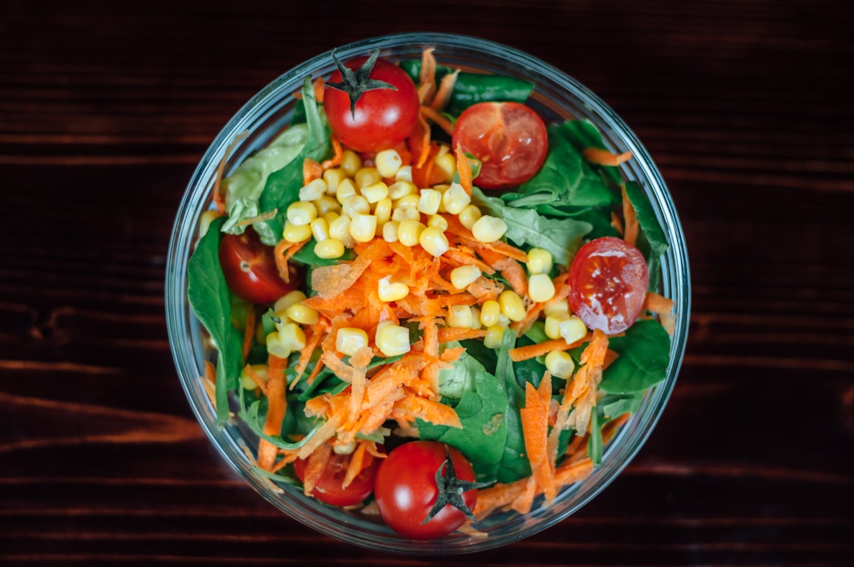 Menú vegetariano con proteínas alternativas